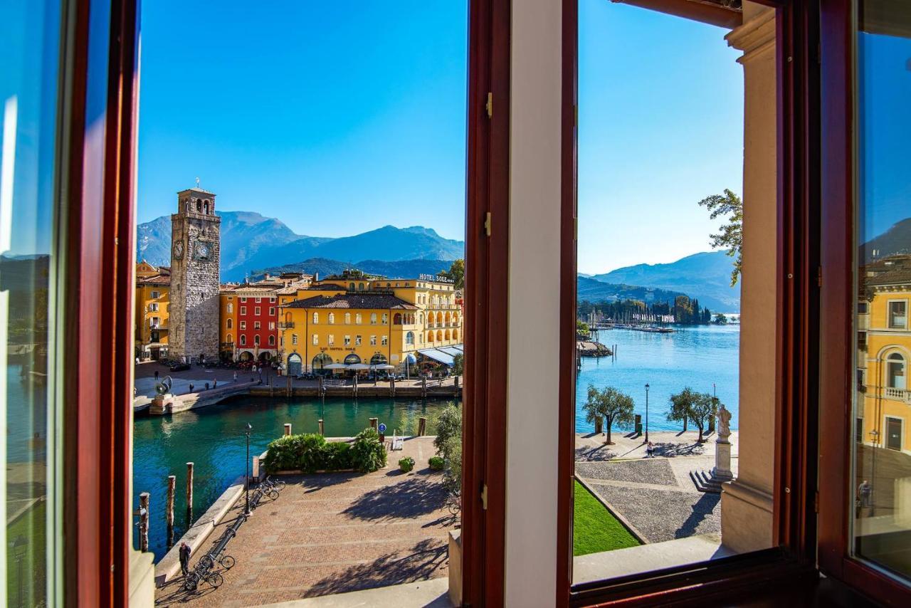 Hotel Europa - Skypool & Panorama Riva del Garda Exterior foto